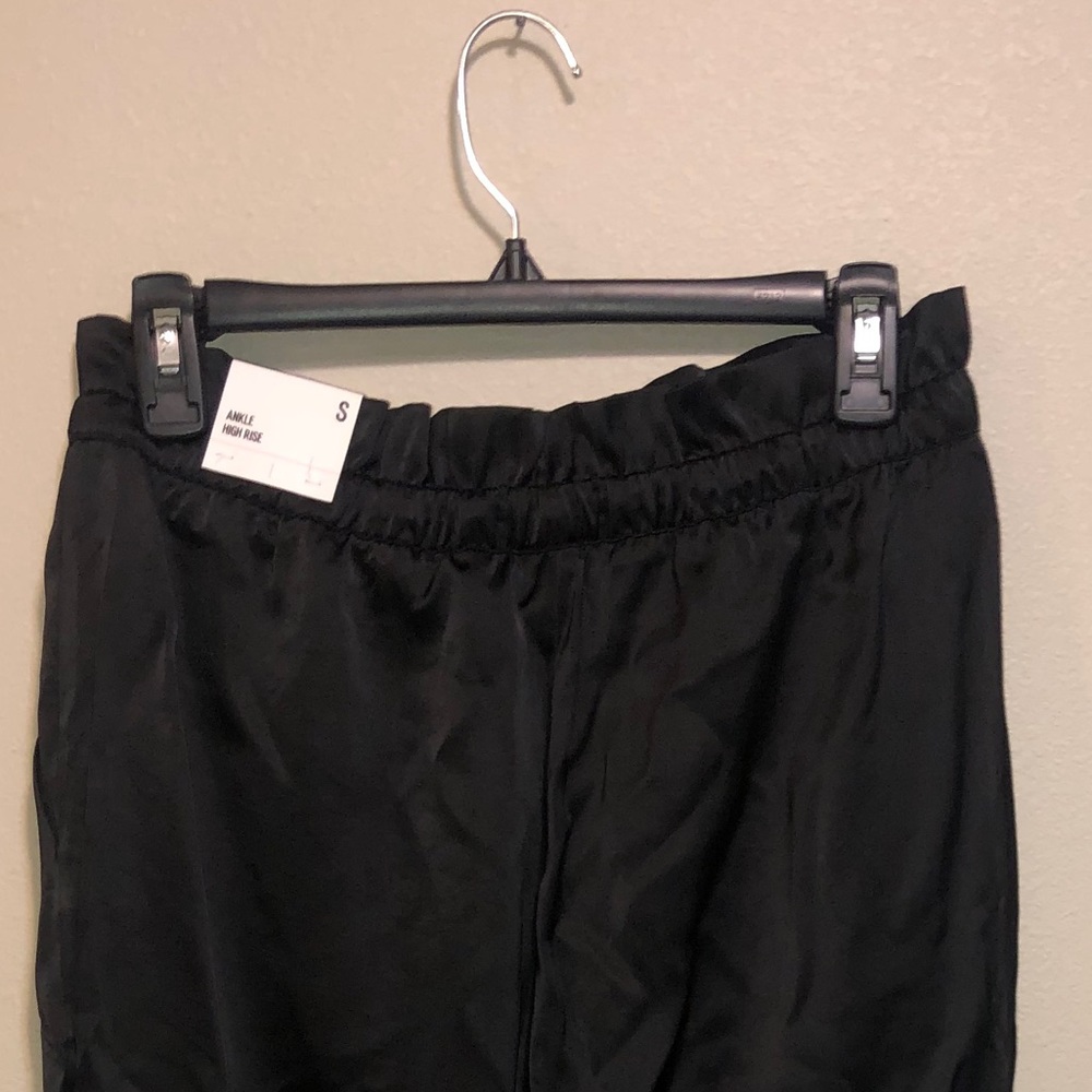 EXPRESS Satin pants - Picture 2 of 2
